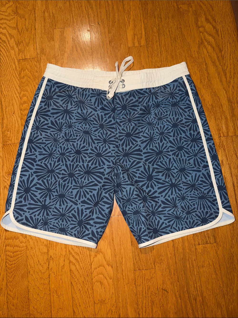 PrAna Men’s Board Shorts Swim Trunks Blue Floral Print Size 33
